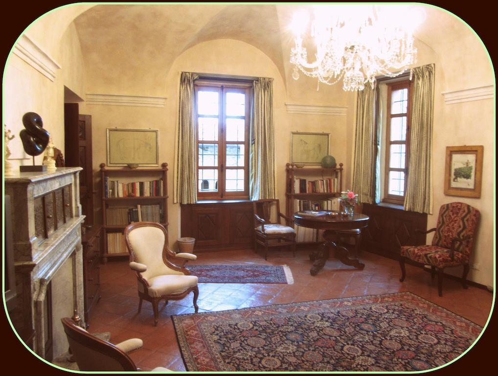 Bed and Breakfast Castello Di Strambinello Zimmer foto