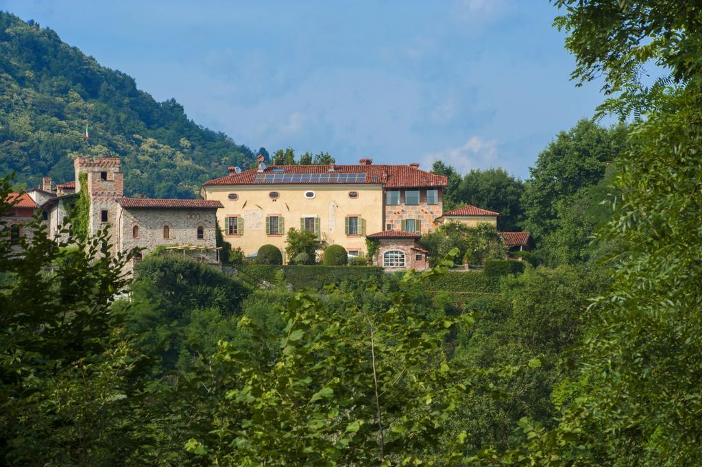 Bed and Breakfast Castello Di Strambinello Exterior foto
